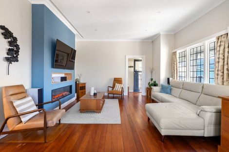 Photo of property in 58 Freyberg Street, Lyall Bay, Wellington, 6022