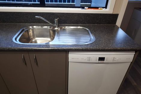 Photo of property in 1/39 Solar Road, Glen Eden, Auckland, 0602