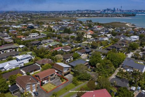 Photo of property in 2/41 Francis Street, Hauraki, Auckland, 0622