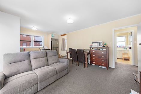 Photo of property in 5/720 Manukau Road, Royal Oak, Auckland, 1023