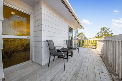 Photo of property in 34 Alidade Place, Massey, Auckland, 0614
