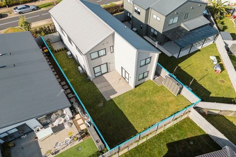 Photo of property in 5 Aquamarine Road, Rosehill, Papakura, 2113
