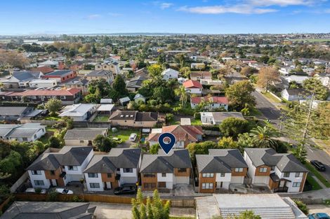 Photo of property in 24c Nikau Street, New Lynn, Auckland, 0600