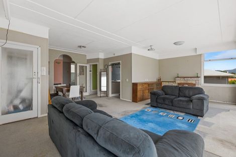 Photo of property in 9 Mount View Place, Spotswood, New Plymouth, 4310