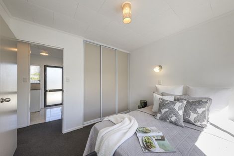 Photo of property in 19 Leander Place, Milson, Palmerston North, 4414