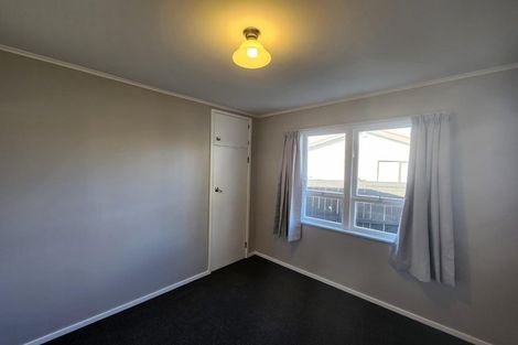 Photo of property in 11 Fernaig Street, Papakura, 2110