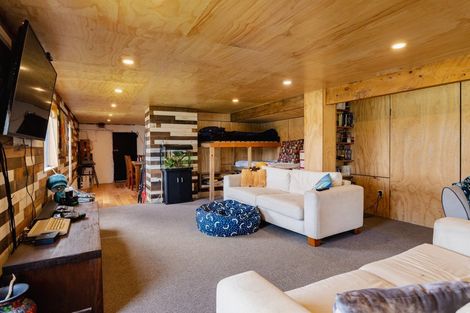 Photo of property in 41 Adderley Terrace, Ravensbourne, Dunedin, 9022