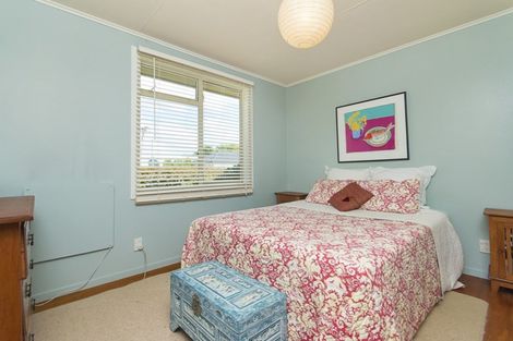 Photo of property in 4 Buchanan Road, Kingseat, Papakura, 2580