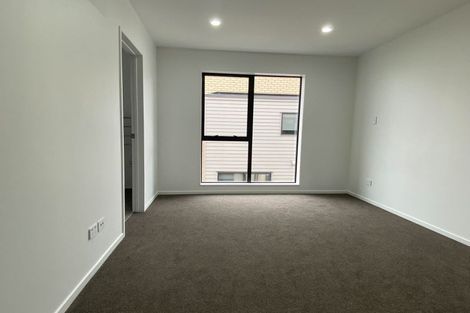 Photo of property in 36 Sinton Road, Hobsonville, Auckland, 0618
