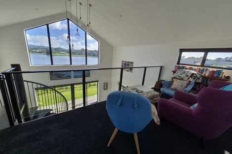 Photo of property in 105 Mahoe Place, Matarangi, Whitianga, 3592