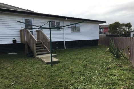 Photo of property in 23 Addison Drive, Glendene, Auckland, 0602