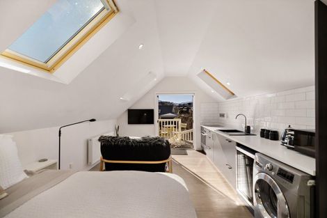 Photo of property in 34 Copper Beech Avenue, Frankton, Queenstown, 9300