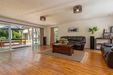 Photo of property in 12 Innerwell Lane, Ashhurst, Palmerston North, 4470