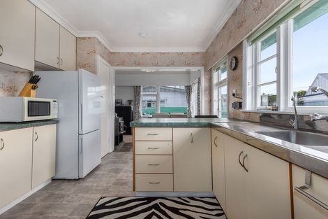 Photo of property in 46 George Street, Levin, 5510