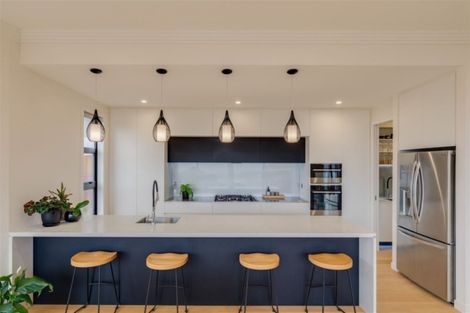 Photo of property in 161 Hackthorne Road, Cashmere, Christchurch, 8022