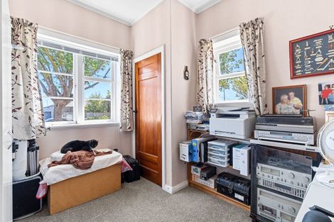 Photo of property in 34 Princes Street, Levin, 5510