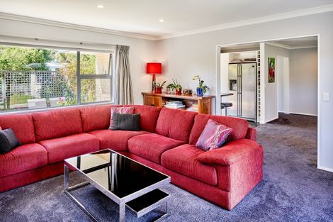 Photo of property in 180d Raumati Road, Raumati Beach, Paraparaumu, 5032