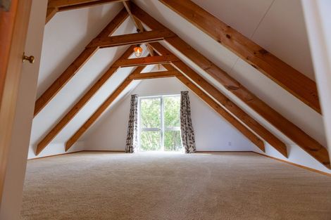 Photo of property in 1396 Whangaparaoa Road, Army Bay, Whangaparaoa, 0930