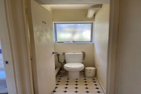 Photo of property in 18 Wycherley Drive, Bucklands Beach, Auckland, 2014