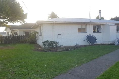 Photo of property in 114 Bay Road, Grasmere, Invercargill, 9810
