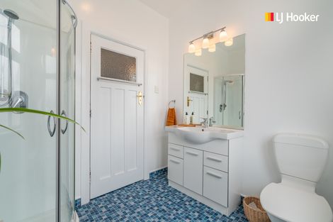 Photo of property in 140 Melbourne Street, South Dunedin, Dunedin, 9012