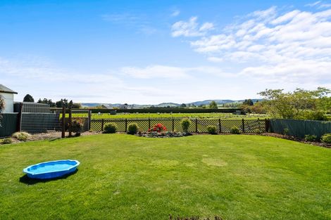 Photo of property in 27 Soper Road, Mosgiel, 9024
