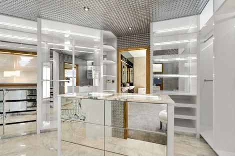 Photo of property in 104 Kauri Road, Laingholm, Auckland, 0604