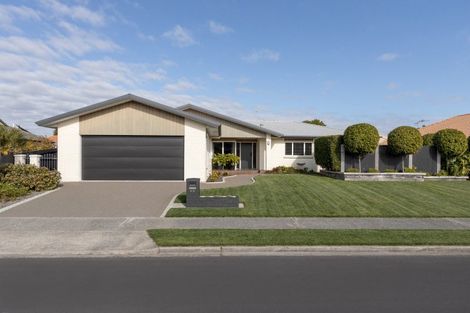 Photo of property in 66 Santa Monica Drive, Papamoa Beach, Papamoa, 3118
