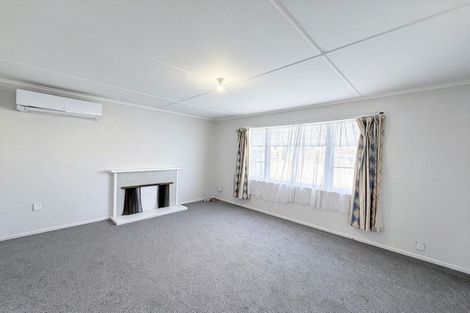 Photo of property in 60 Mckean Avenue, Manurewa, Auckland, 2102