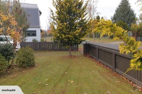 Photo of property in 60 Rangiamohia Road, Turangi, 3334
