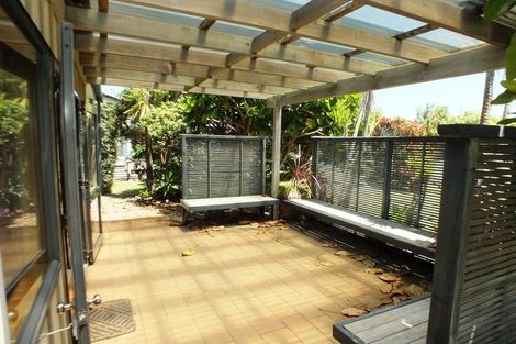 Photo of property in 137 Kowhai Avenue, Matarangi, Whitianga, 3592