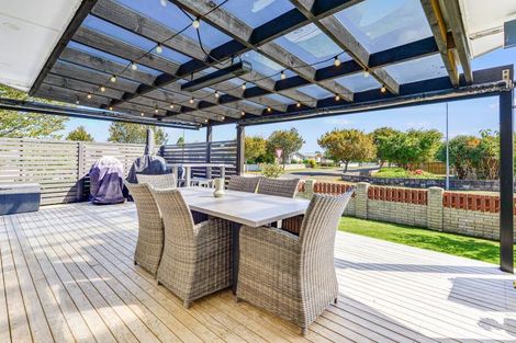 Photo of property in 2 Katherine Place, Melville, Hamilton, 3206