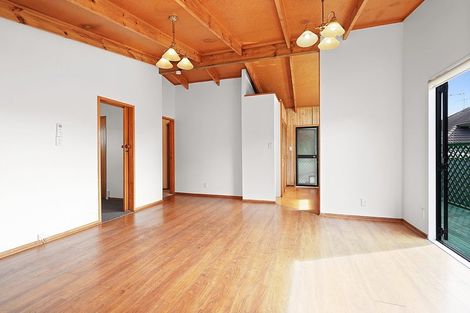 Photo of property in 2/1 Fowlds Avenue, Sandringham, Auckland, 1025