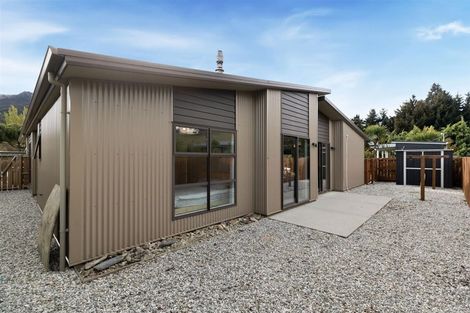 Photo of property in 23 Hewson Crescent, Lake Hawea, Wanaka, 9382