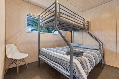 Photo of property in 77 Anglers Avenue, Warea, New Plymouth, 4381