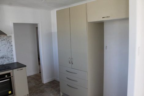 Photo of property in 16 Michelle Place, Mangere, Auckland, 2022