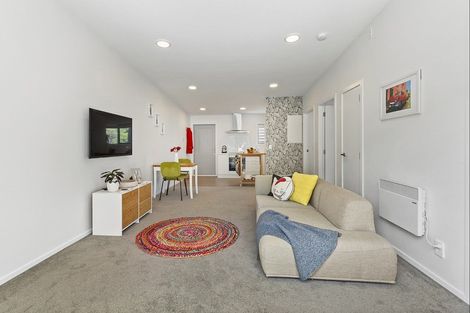 Photo of property in 7/14 Atkinson Street, Newlands, Wellington, 6037