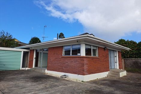 Photo of property in 2/11 Ashdown Place, Pahurehure, Papakura, 2113