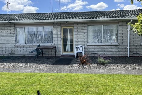 Photo of property in 2/299 Ruahine Street, Terrace End, Palmerston North, 4410