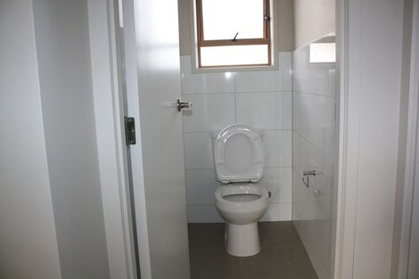 Photo of property in 2/2 Thurston Place, Bucklands Beach, Auckland, 2012