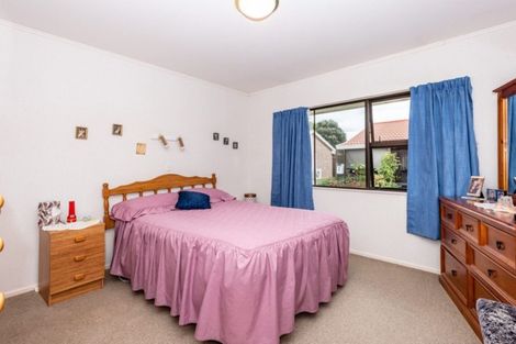 Photo of property in Orange Grove Flats, 25/549 Childers Road, Te Hapara, Gisborne, 4010