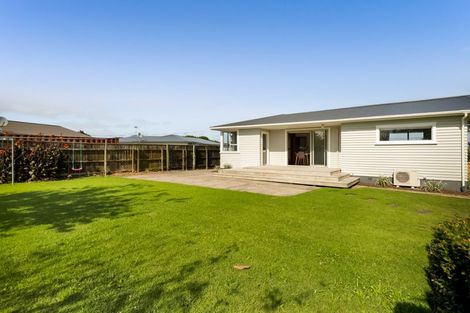 Photo of property in 7 Hulke Crescent, Bell Block, New Plymouth, 4312