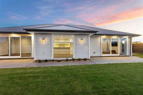 Photo of property in 26 Mcquillan Avenue, Woodend, 7610