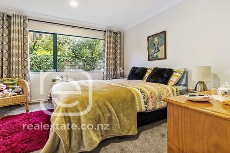 Photo of property in 2 Roseville Road, Gulf Harbour, Whangaparaoa, 0930