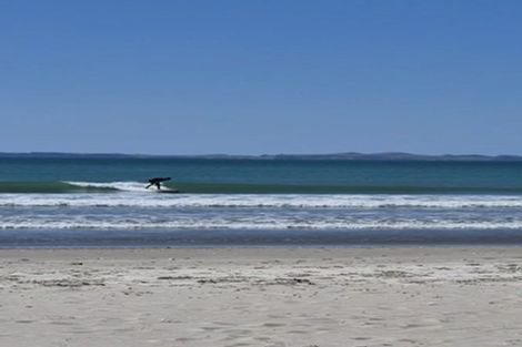 Photo of property in 105 Mahoe Place, Matarangi, Whitianga, 3592