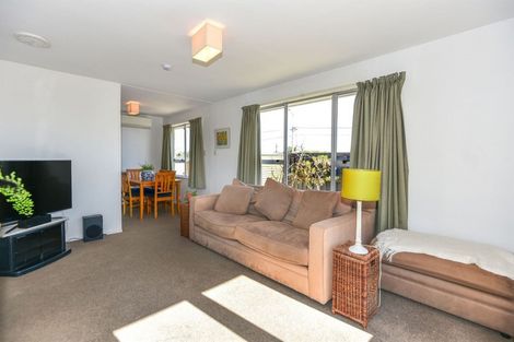 Photo of property in 1/129 Marriotts Road, New Brighton, Christchurch, 8083
