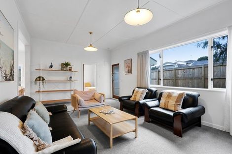 Photo of property in 42 Gaine Street, New Plymouth, 4310