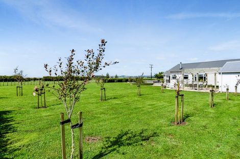 Photo of property in 2 Snell Road, Tikorangi, Waitara, 4383