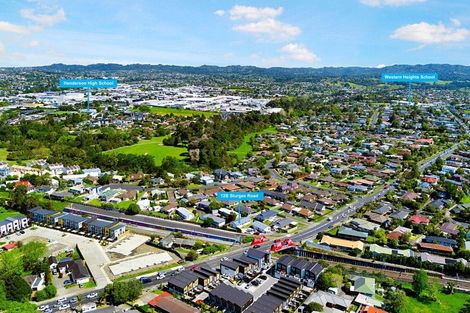 Photo of property in 12b Sturges Road, Henderson, Auckland, 0612