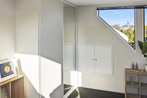 Photo of property in 32a Peacock Street, Christchurch Central, Christchurch, 8013